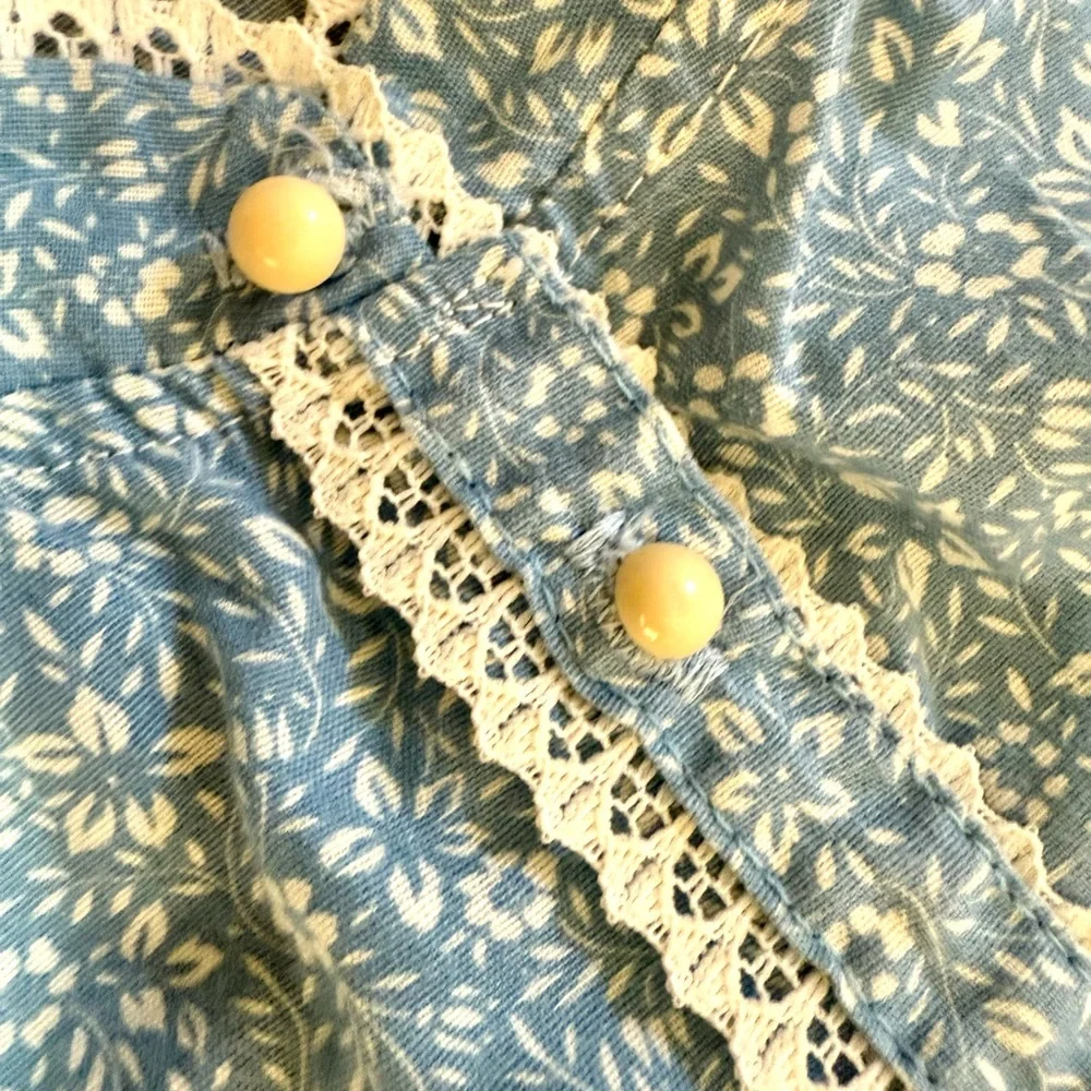 Miss Nannette Sz 8 Blue Floral kids Dress, Lace Trim Cottagecore - Picture 5 of 10